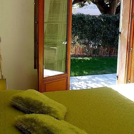 Bed & Breakfast Louminai Donzère