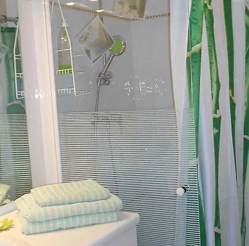 Bed & Breakfast Louminai 3*