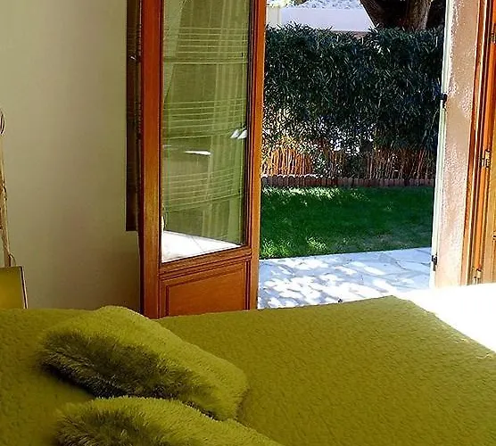 Bed & Breakfast Louminai Donzère