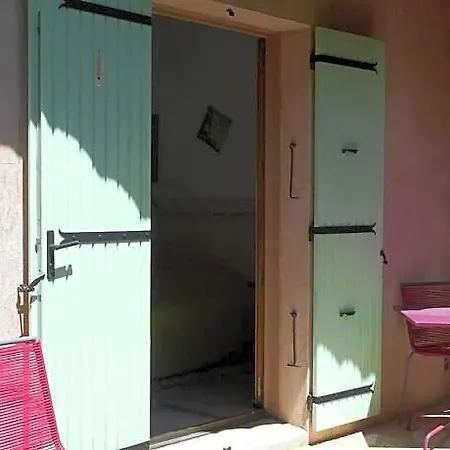 Bed and breakfast Louminai 3*