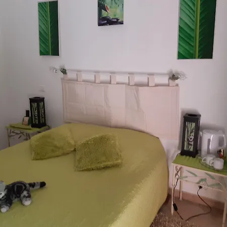 Louminai לינה וארוחת בוקר