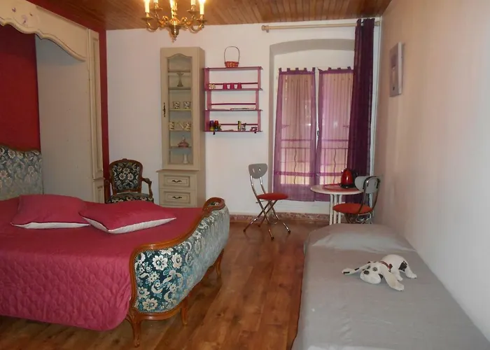 Bed & Breakfast Louminai 3*